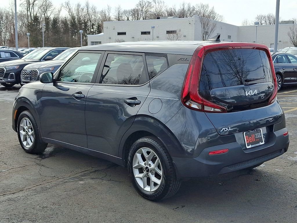 Used 2022 Kia Soul LX w/ Technology Package image 11
