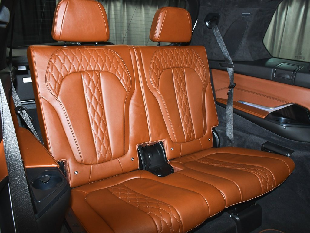 Used 2024 BMW ALPINA XB7 image 85