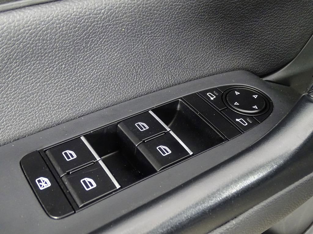 Used 2024 MAZDA CX-50 AWD 2.5 Turbo w/ Cargo Package image 17