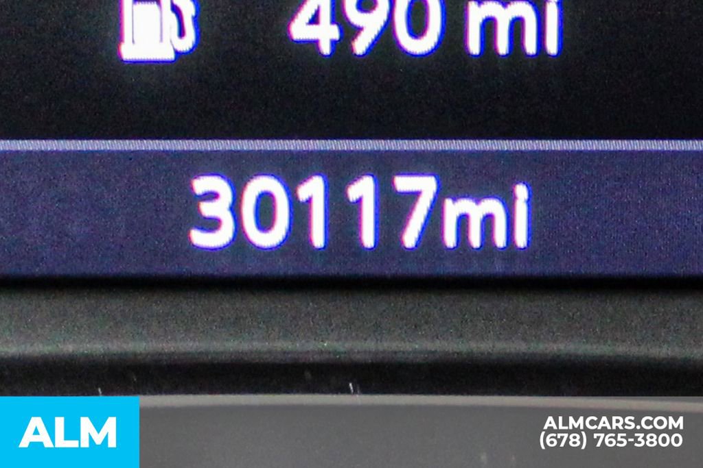 Used 2025 Chevrolet Blazer LT FWD image 40