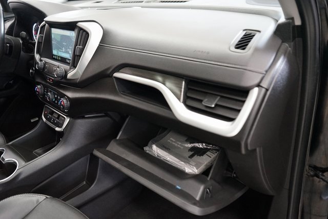 Used 2022 GMC Terrain SLT w/ Infotainment Package II image 44