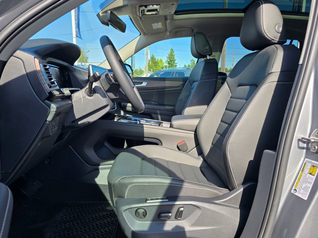 New 2025 Volkswagen Atlas SEL image 20