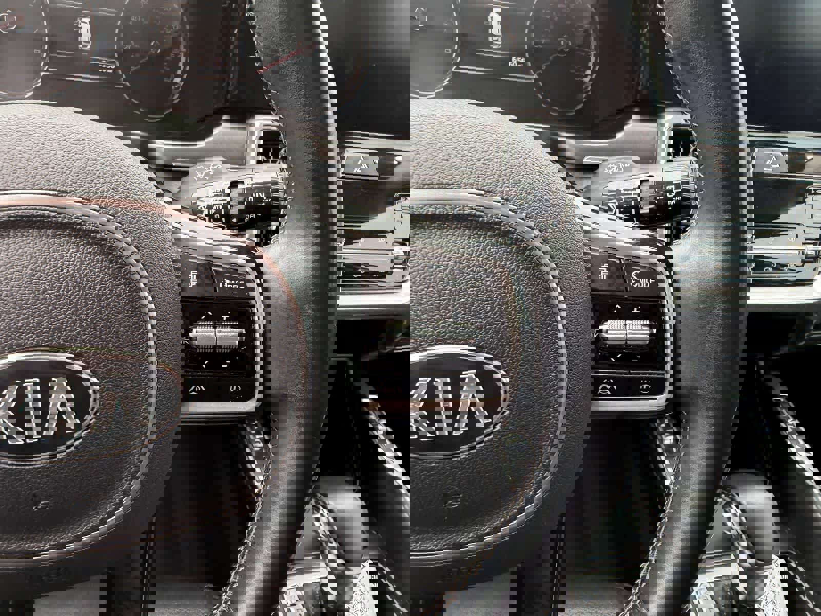 Used 2021 Kia Sorento S w/ Panoramic Sunroof Package image 20