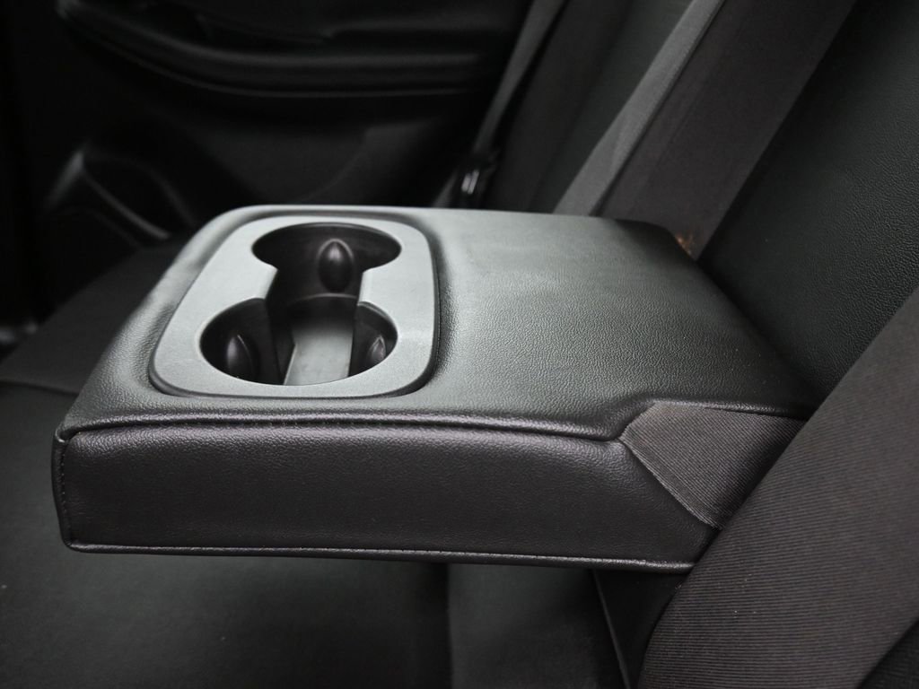 Used 2021 Buick Encore GX Select w/ Sport Touring Package FWD image 31