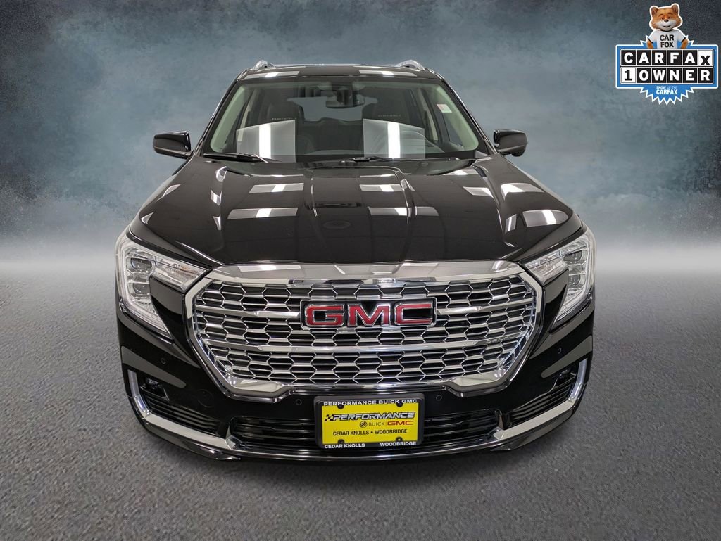 Used 2023 GMC Terrain Denali AWD/4WD image 2