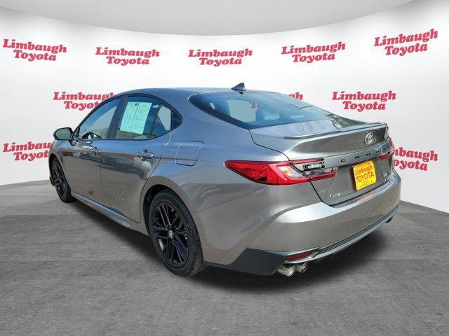 Used 2025 Toyota Camry SE image 26
