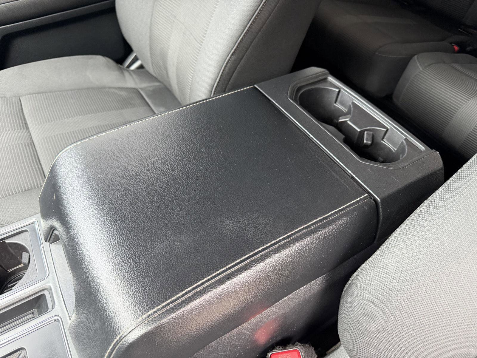 Used 2017 Ford F150 XLT w/ Equipment Group 302A Luxury AWD/4WD image 28