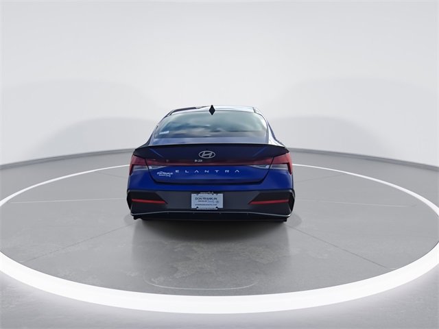 New 2026 Hyundai Elantra SEL Sport image 7