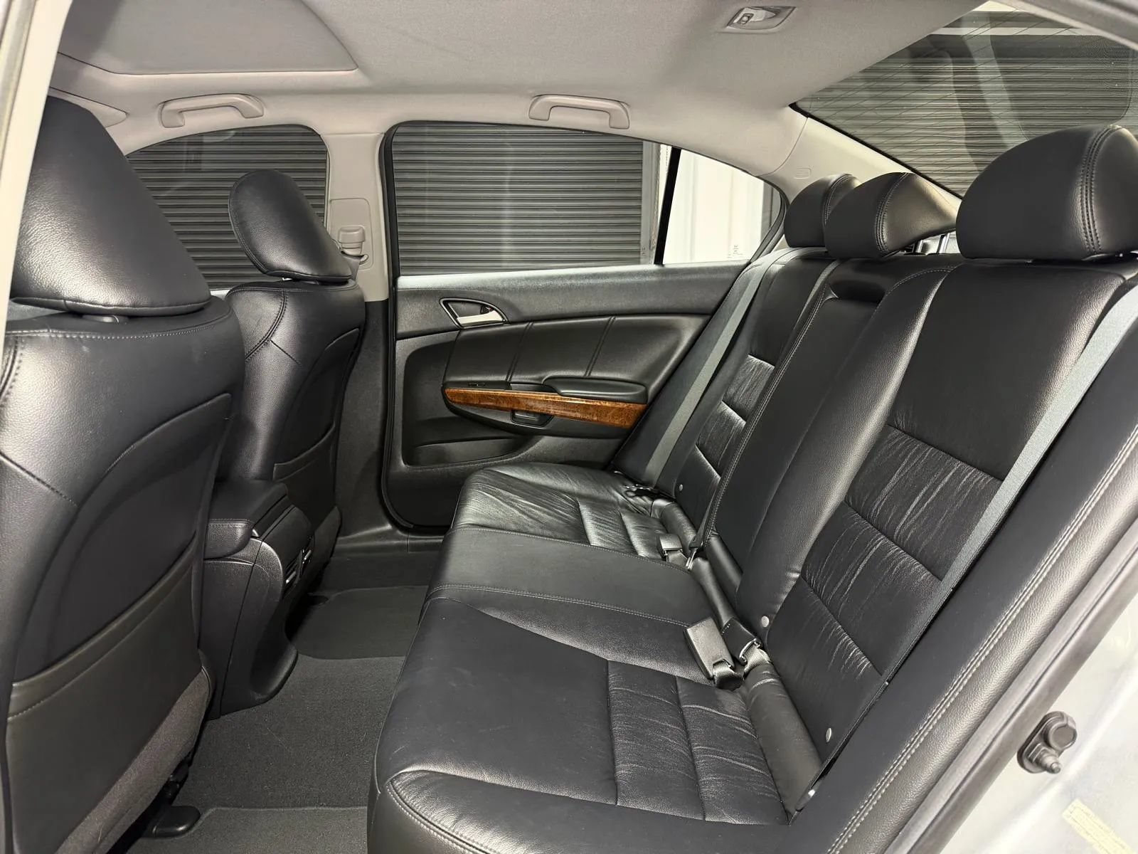 Used 2012 Honda Accord EX-L image 18