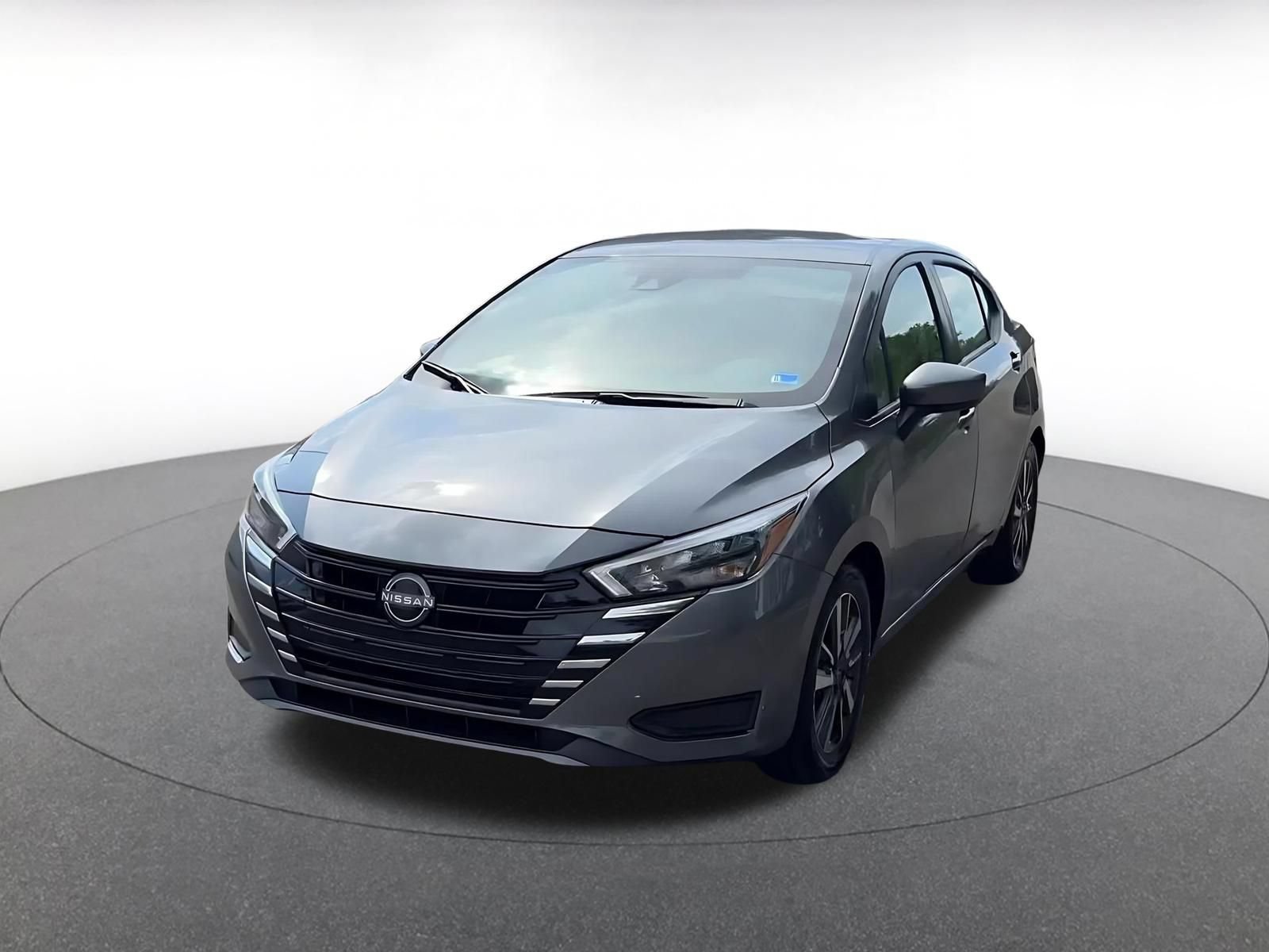 Used 2025 Nissan Versa SV FWD image 7