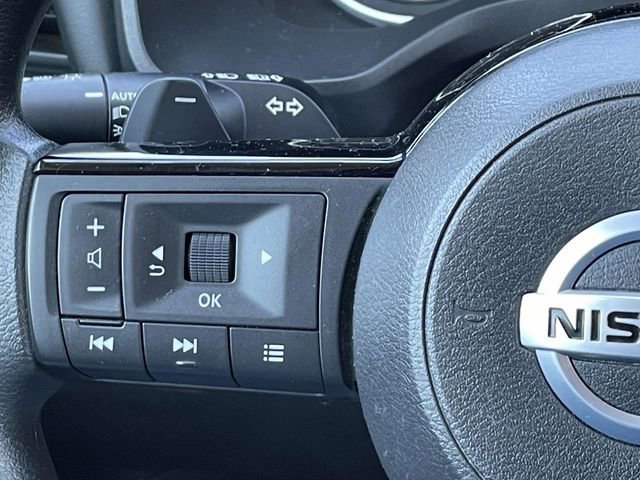 Used 2021 Nissan Rogue S AWD/4WD image 27