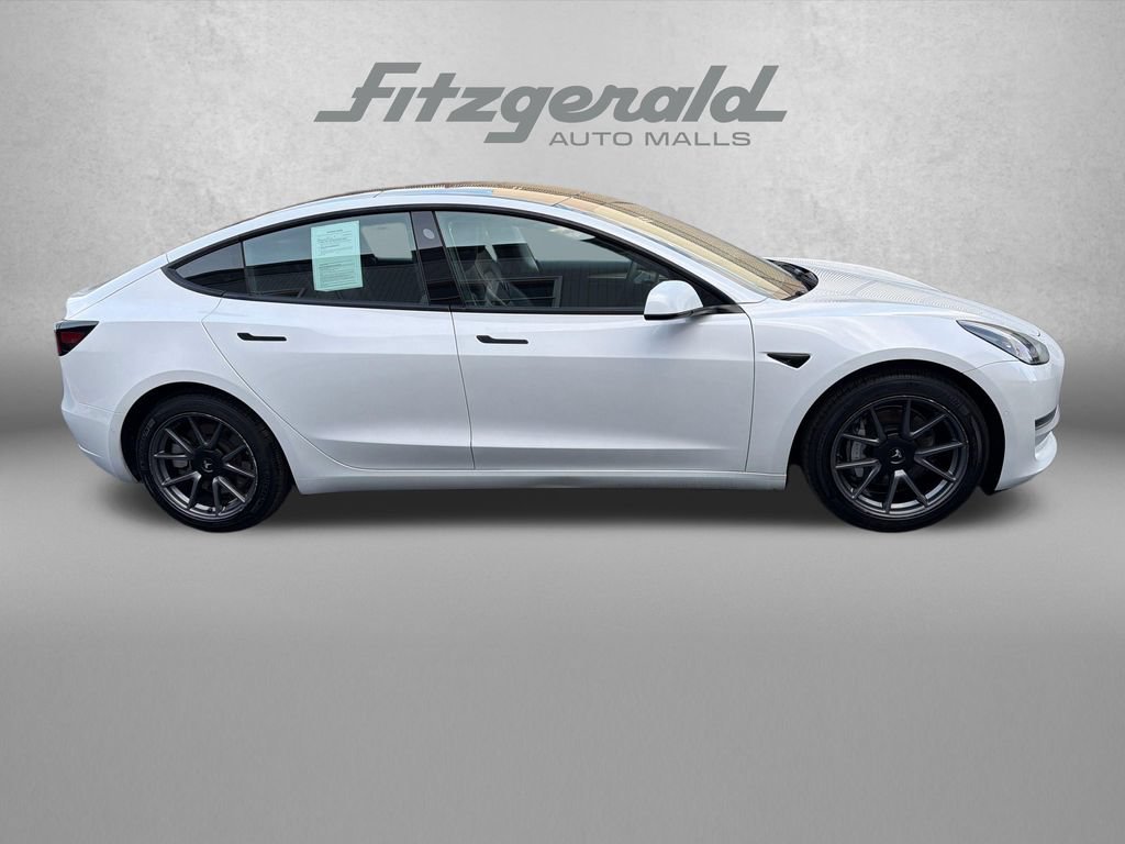 Used 2021 Tesla Model 3 Standard Range Plus RWD image 8