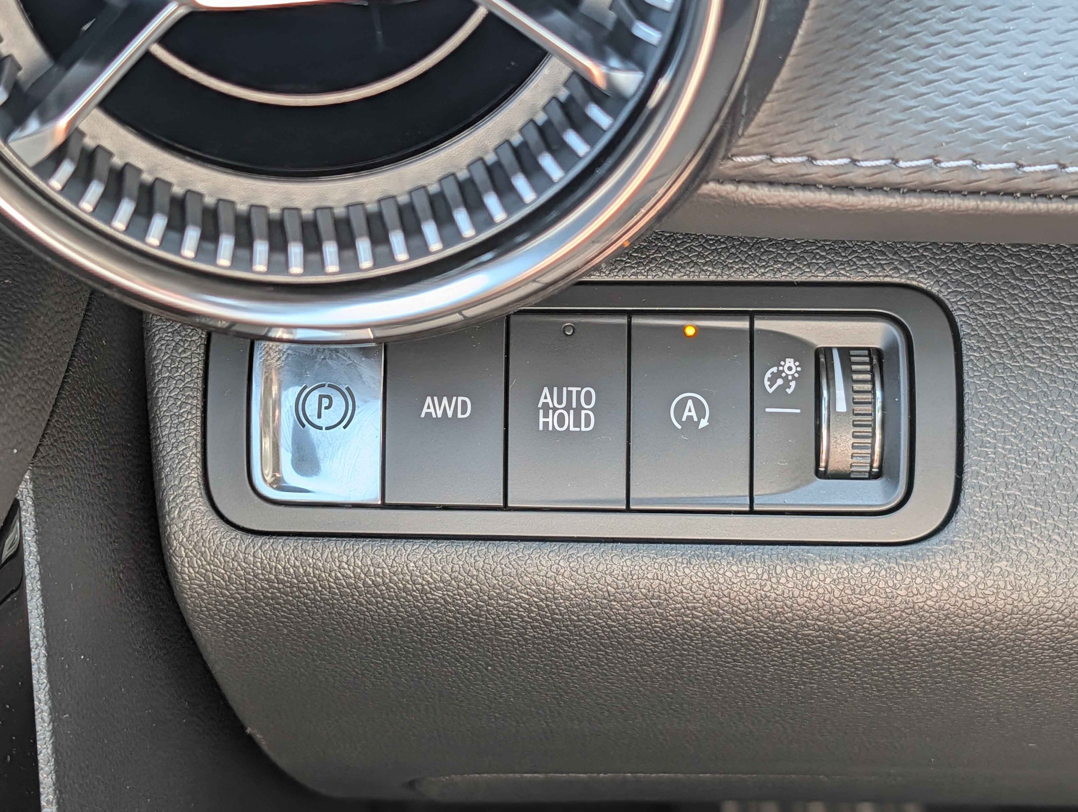 New 2026 Chevrolet Equinox LT AWD/4WD image 14
