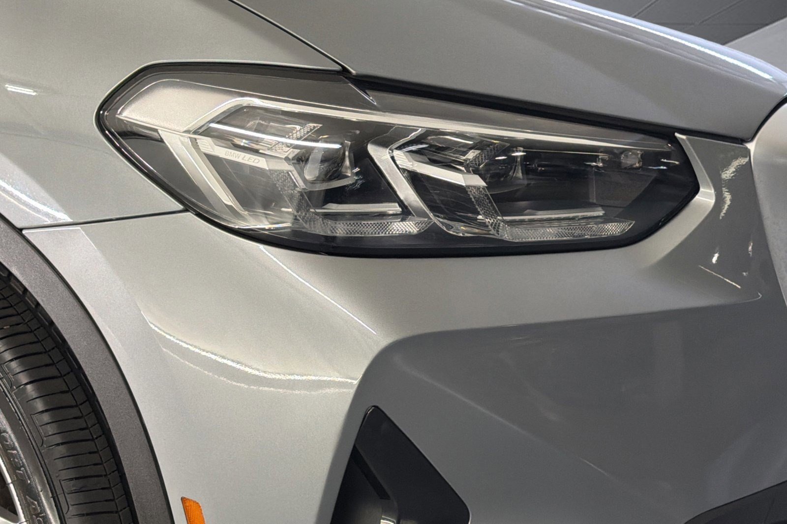 Used 2023 BMW X3 sDrive30i w/ Premium Package RWD image 10