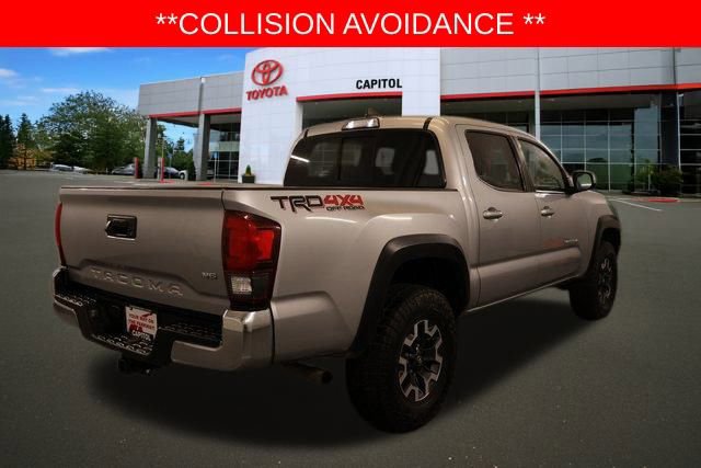 Certified 2018 Toyota Tacoma TRD Off-Road image 4