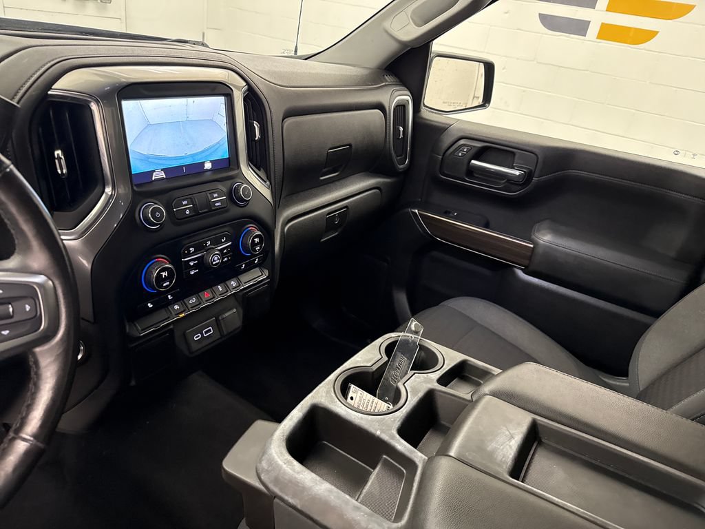 Used 2019 Chevrolet Silverado 1500 RST w/ All-Star Edition AWD/4WD image 22