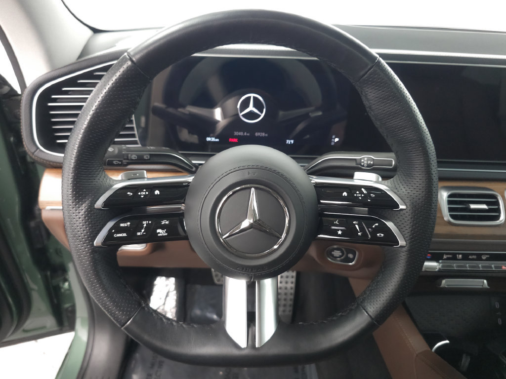 Certified 2026 Mercedes-Benz GLS 450 4MATIC w/ AMG Line Exterior image 12