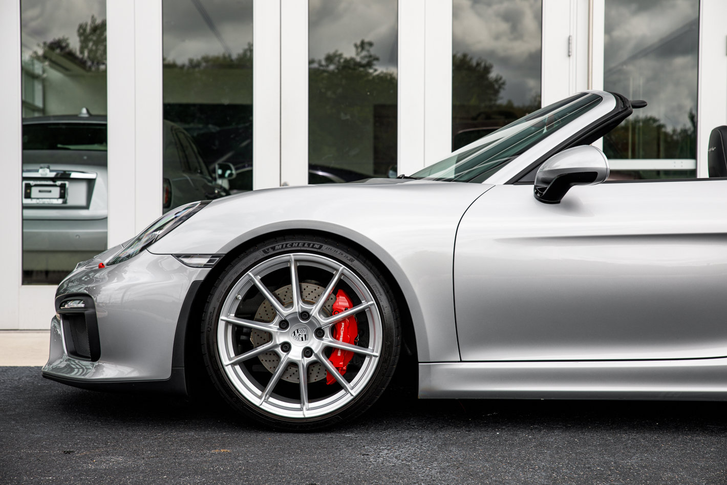 Used 2016 Porsche Boxster Spyder RWD image 11