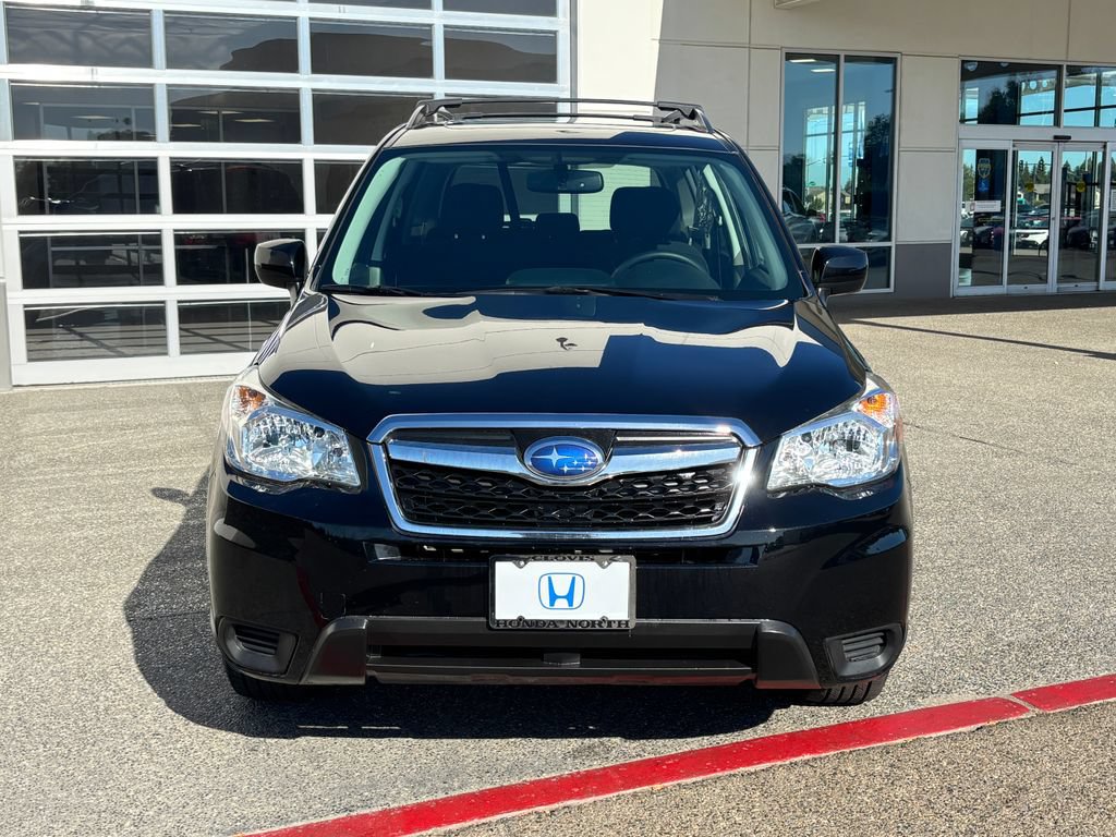 Used 2016 Subaru Forester 2.5i Premium w/ All-Weather Package AWD/4WD image 2