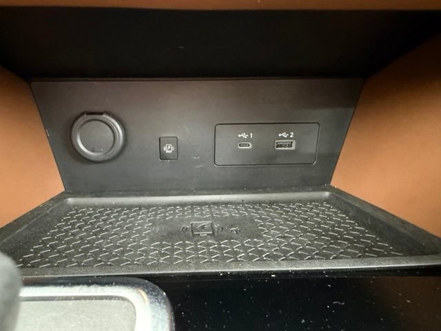 Used 2023 Nissan Pathfinder Platinum AWD/4WD image 41