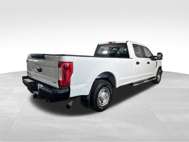Used 2018 Ford F250 XL w/ Power Equipment Group RWD image 6