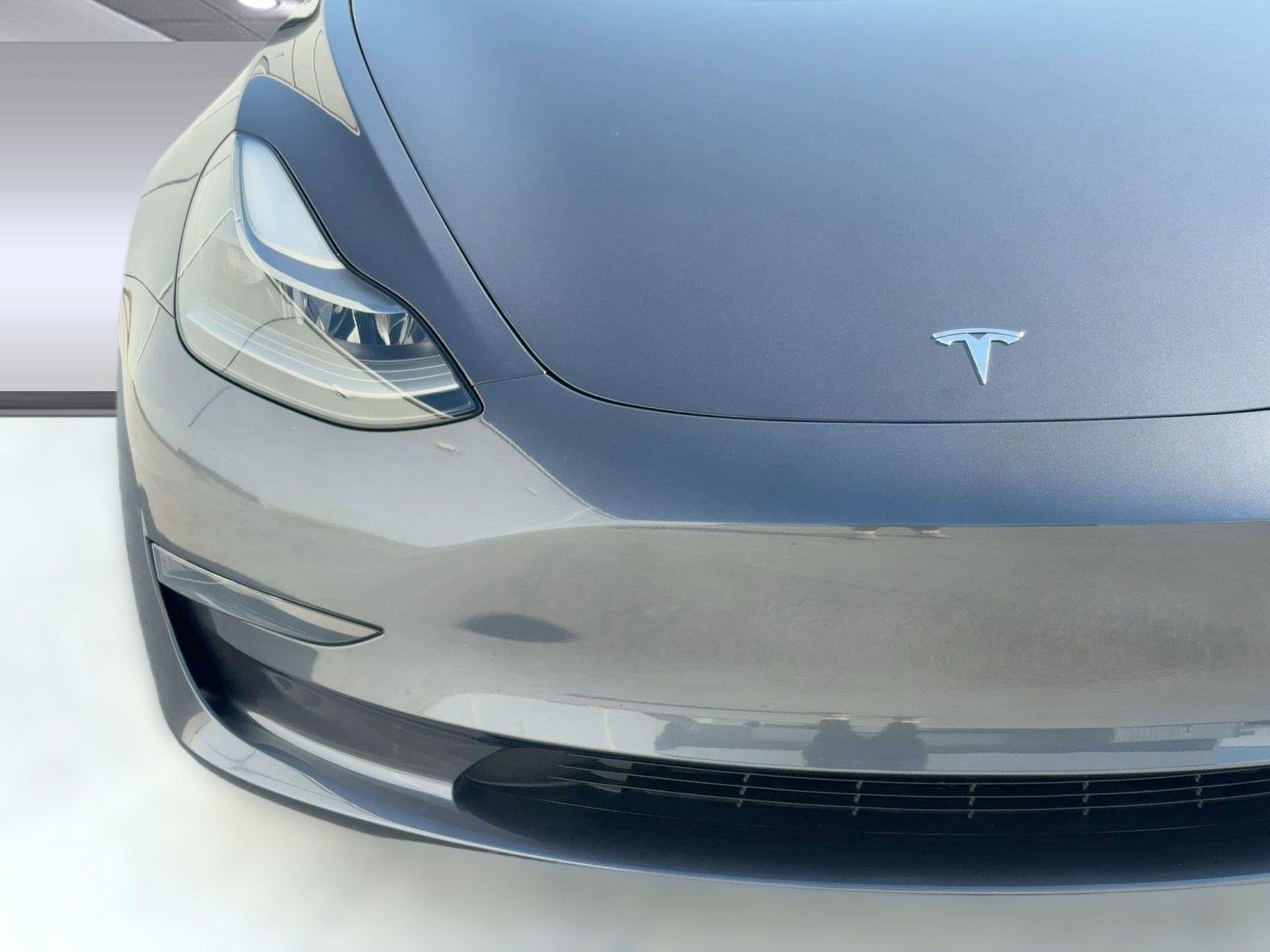 Used 2023 Tesla Model 3 Standard Range image 11