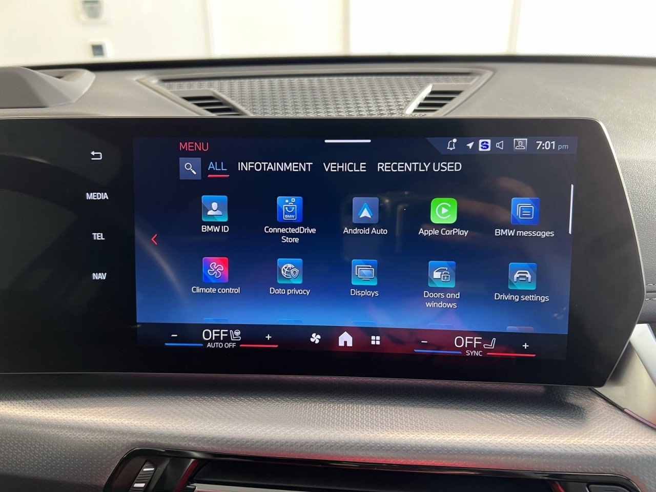 Used 2024 BMW X1 M35i w/ Premium Package image 16