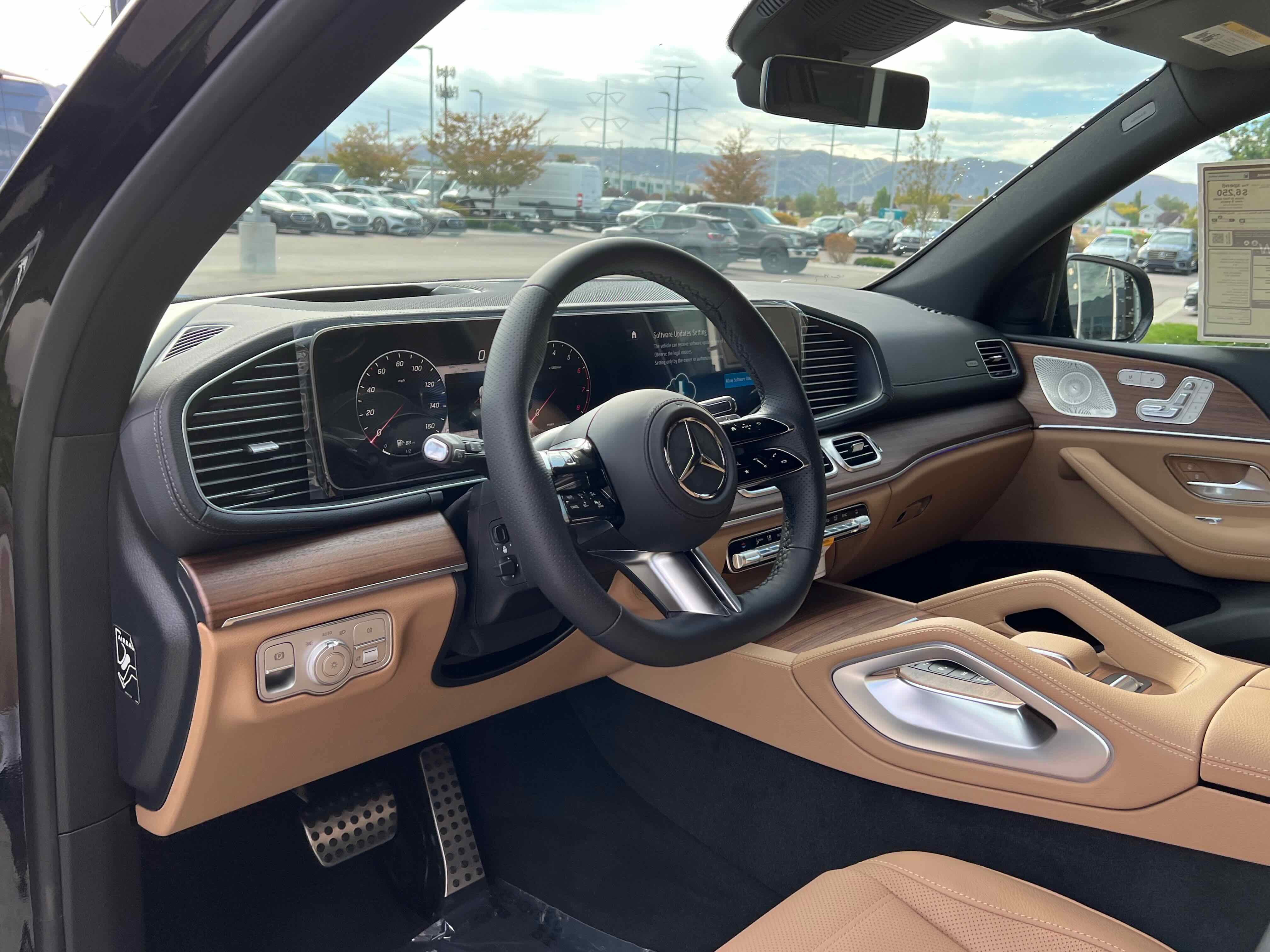 New 2026 Mercedes-Benz GLS 450 4MATIC image 18