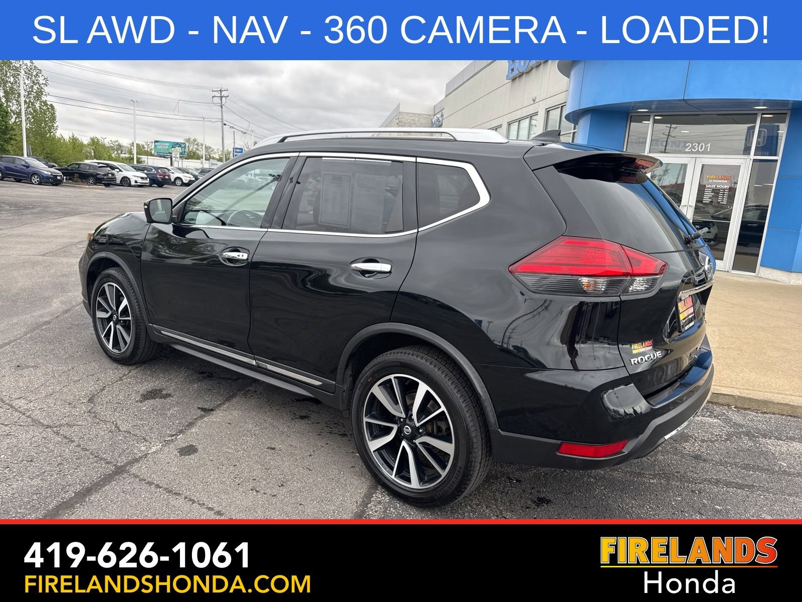Used 2017 Nissan Rogue SL w/ SL Premium Package AWD/4WD image 3