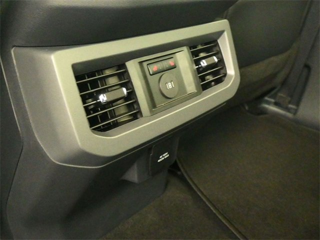 New 2026 Ford F250 Lariat w/ FX4 Off-Road Package image 12