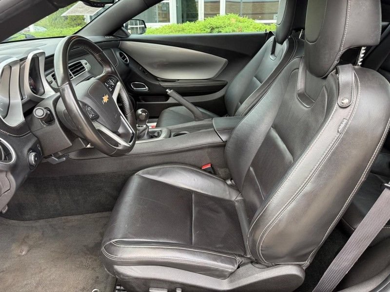 Used 2012 Chevrolet Camaro LT RWD image 16