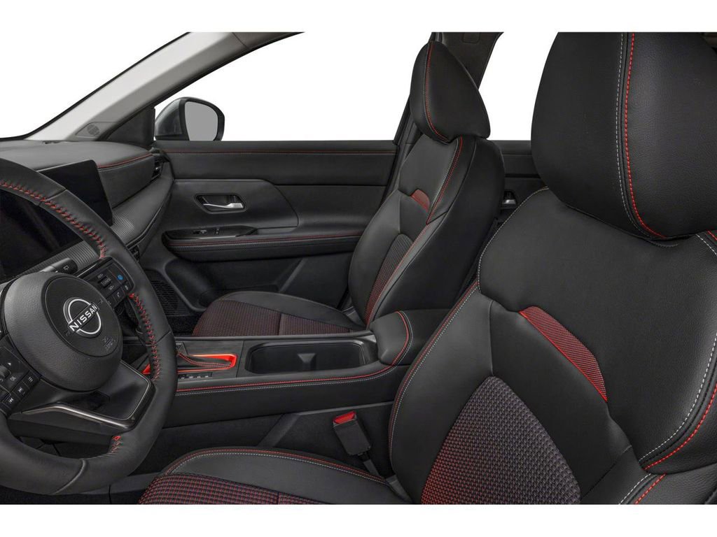 Certified 2025 Nissan Kicks SR w/ SR Premium Package AWD/4WD image 9