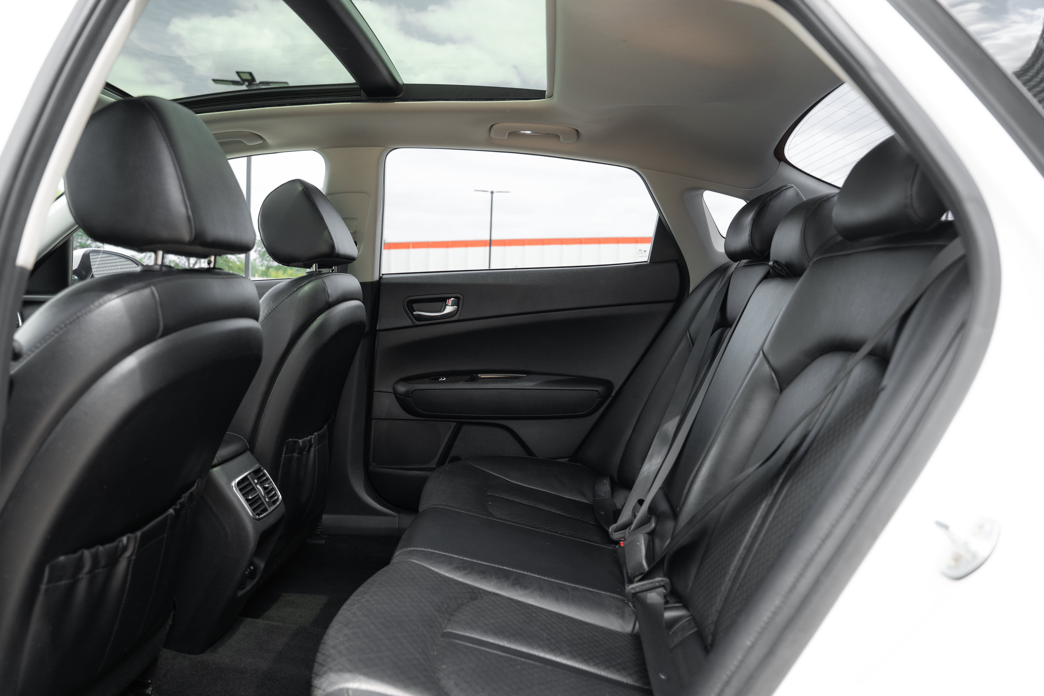 Used 2017 Kia Optima EX w/ Premium Package FWD image 21