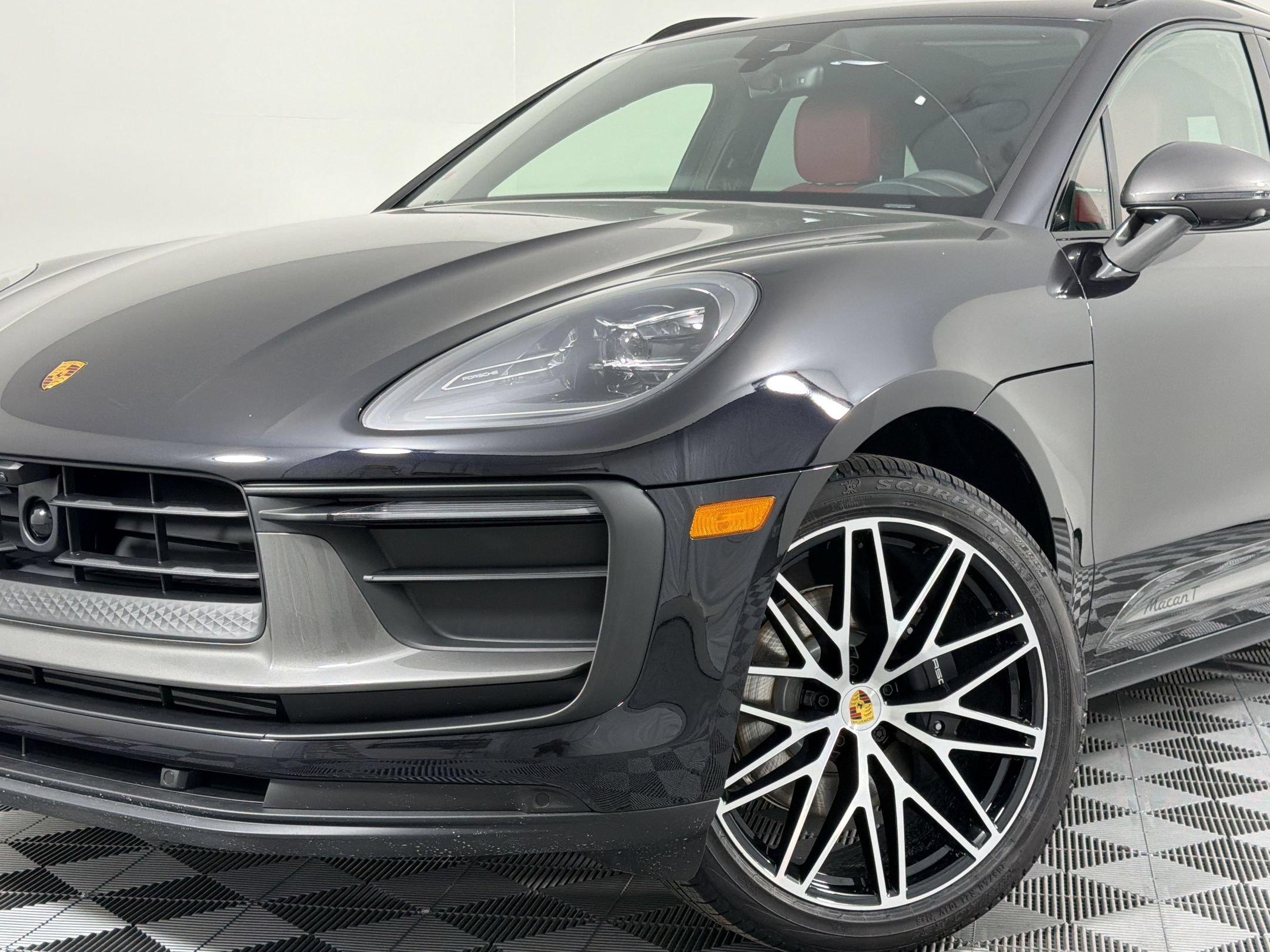 New 2026 Porsche Macan AWD/4WD image 26