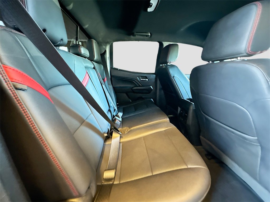 Used 2024 Chevrolet Colorado Z71 w/ Z71 Convenience Package 2 image 27