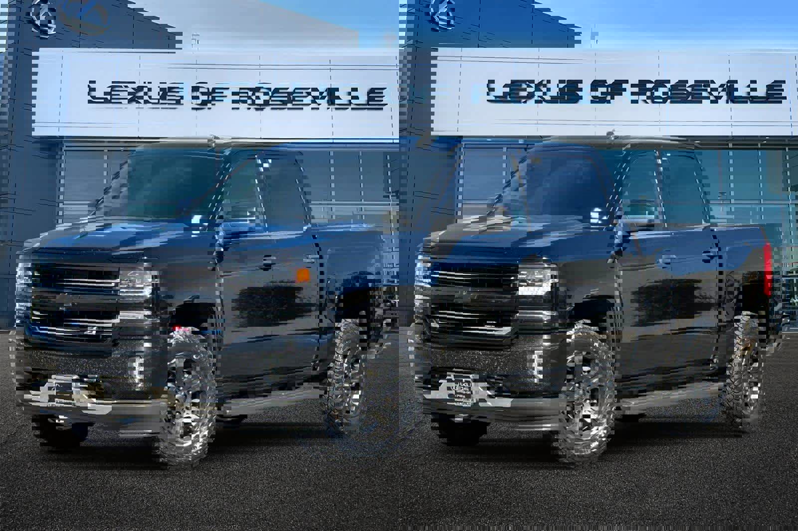 Used 2018 Chevrolet Silverado 1500 LTZ Z71 w/ LTZ Plus Package