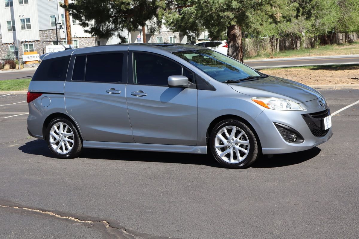 Used 2012 MAZDA MAZDA5 Touring w/ Moonroof & Audio Pkg image 2