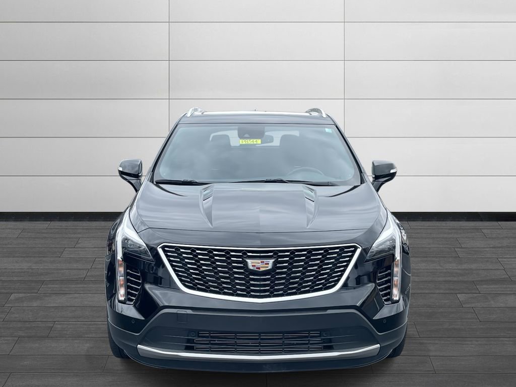 Certified 2023 Cadillac XT4 Premium Luxury w/ Cold Weather Package image 8