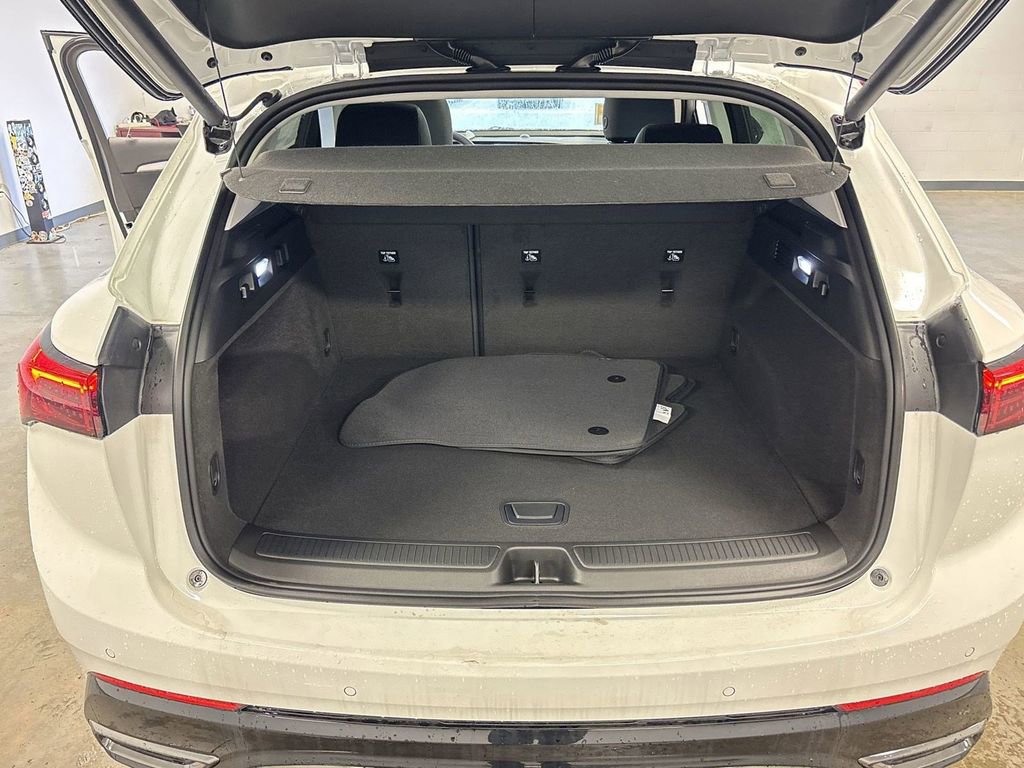 New 2025 Buick Envision Sport Touring image 31