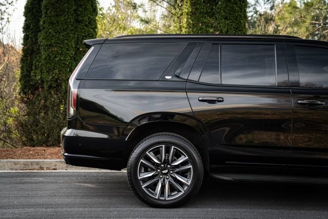 Used 2023 Cadillac Escalade Sport AWD/4WD image 13