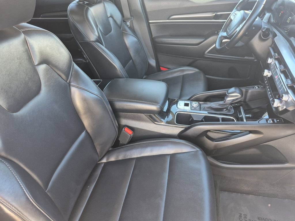 Certified 2025 Kia Telluride S AWD/4WD image 18