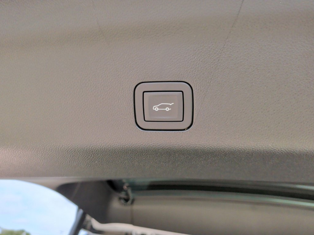 New 2027 GMC Yukon Denali RWD image 42