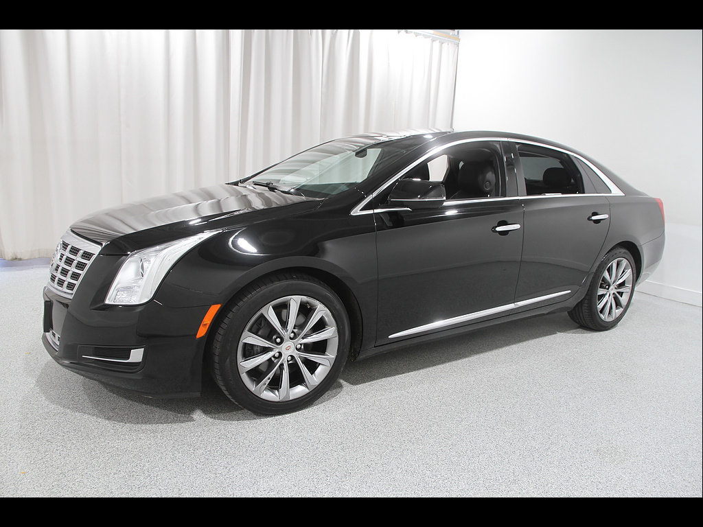 Used 2014 Cadillac XTS FWD image 3