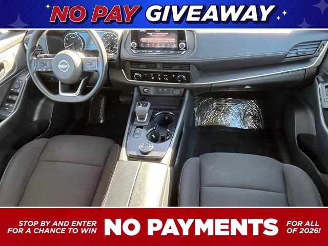 Used 2024 Nissan Rogue S image 29