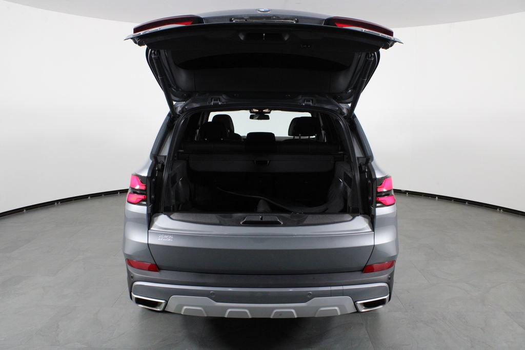 Used 2024 BMW X5 xDrive40i w/ Premium Package AWD/4WD image 16