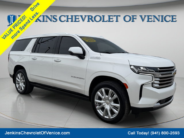Used 2022 Chevrolet Suburban High Country RWD image 1