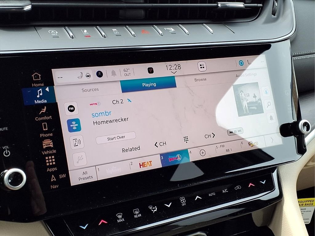 New 2026 Jeep Grand Cherokee Limited AWD/4WD image 13