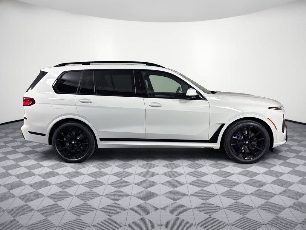New 2027 BMW X7 xDrive40i w/ M Sport Package AWD/4WD image 8