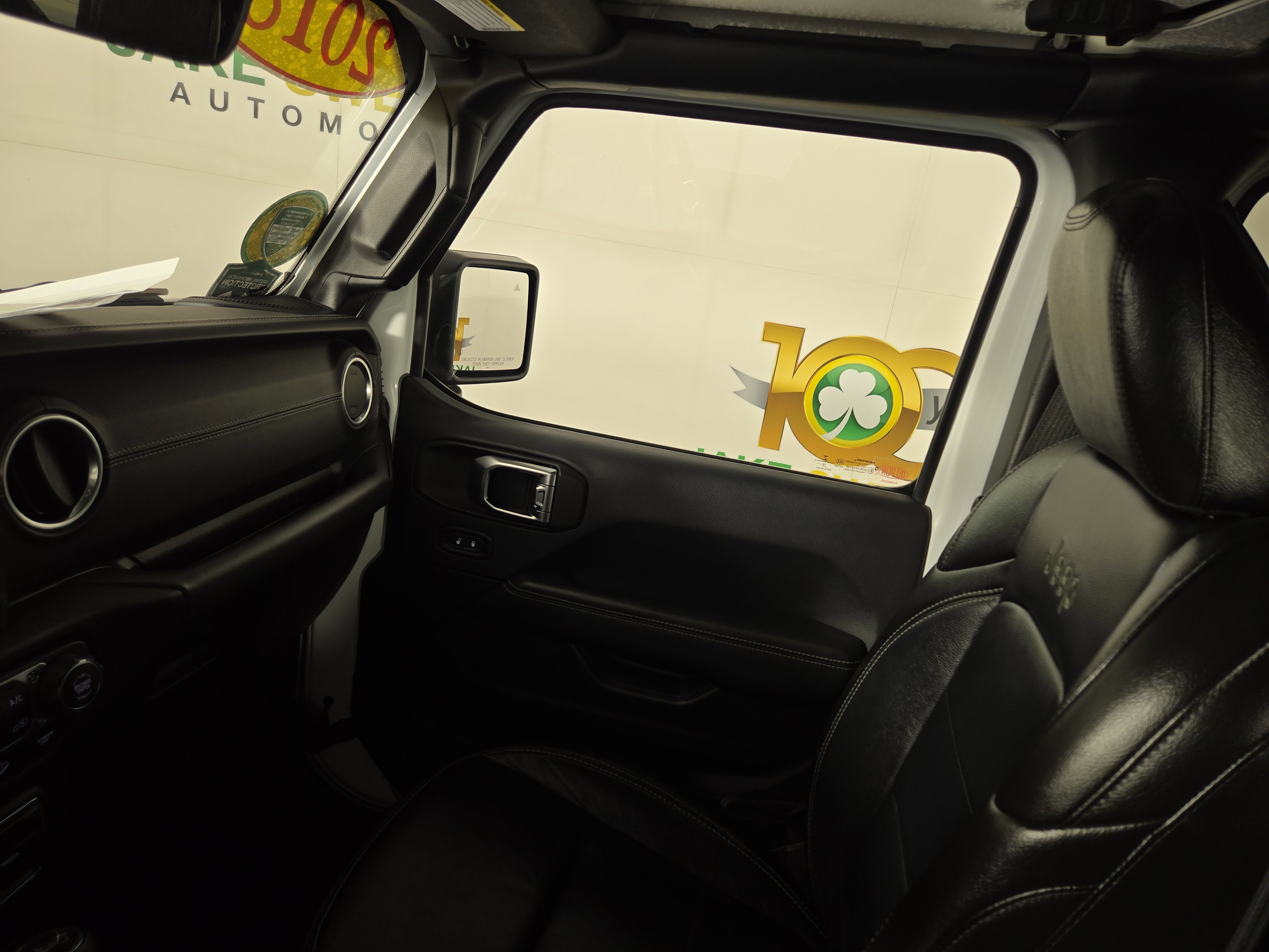 Used 2018 Jeep Wrangler Unlimited Sahara w/ Quick Order Package 24M Moab image 25