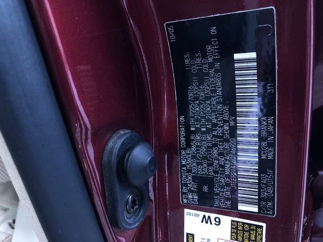 Used 2006 Toyota Highlander 4WD V6 w/ 3rd Row image 30